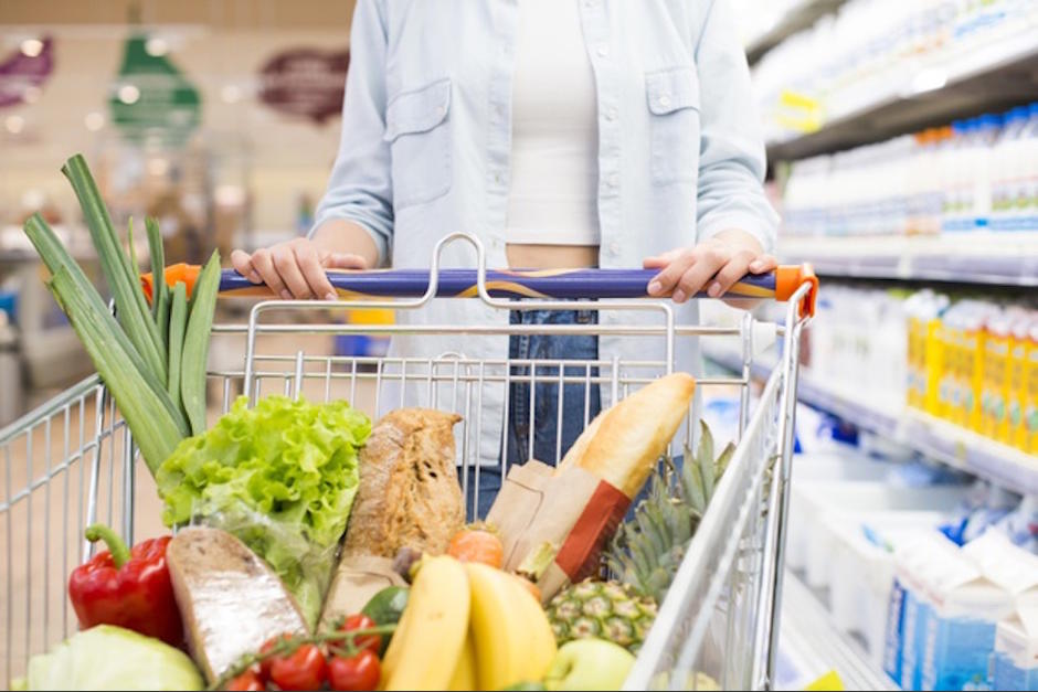 Tiendas Paiz promueve a sus clientes horarios especiales para adultos mayores. (Foto: Freepik)&nbsp;