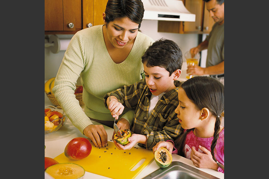 &nbsp;An&iacute;mate a cocinar con ellos. (Foto Champions for change)
