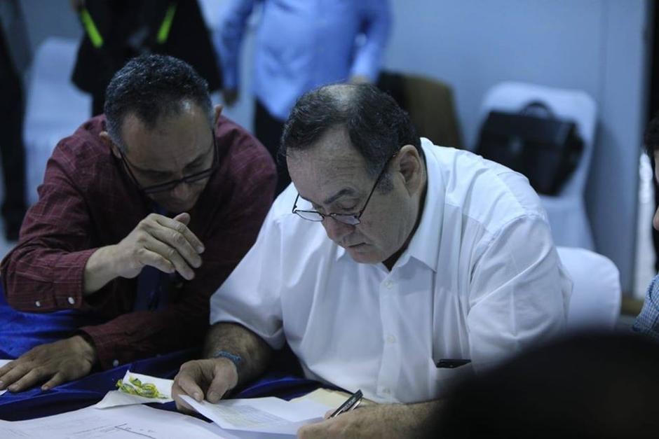 El presidente anunció en el Parque de la Industria que el número de casos se elevó. (Foto: AGN)&nbsp;