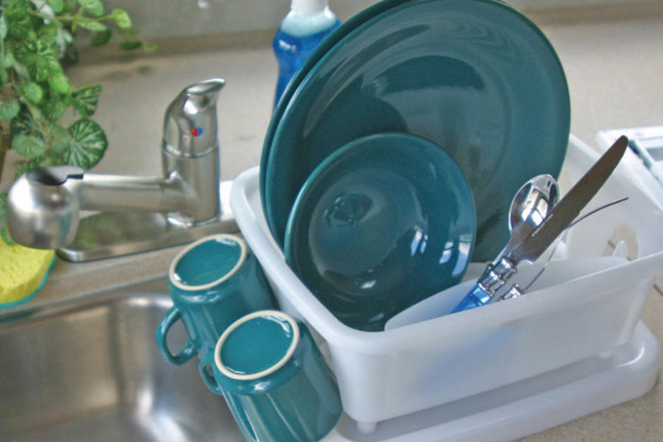 El escurridor de platos se mantiene mojado, por ello puede ser un foco de infecciones. (Foto: Sportsman's Warehouse)