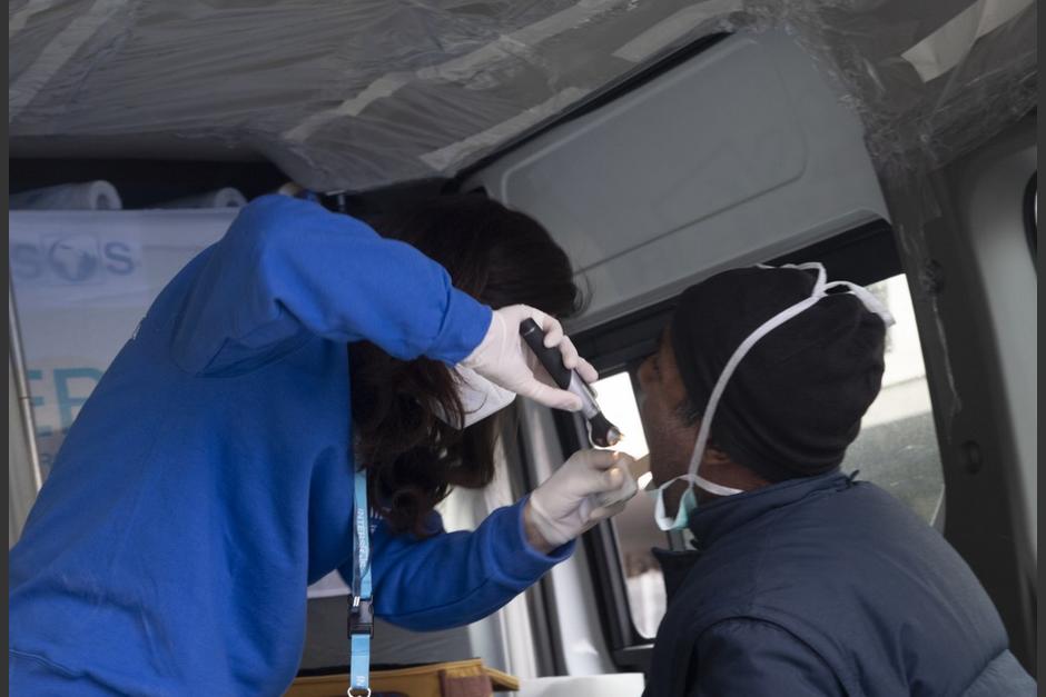 A nivel mundial ha habido muchos pacientes que se han recuperado, pero la mayoría tarda más de un mes. (Foto: AFP)
