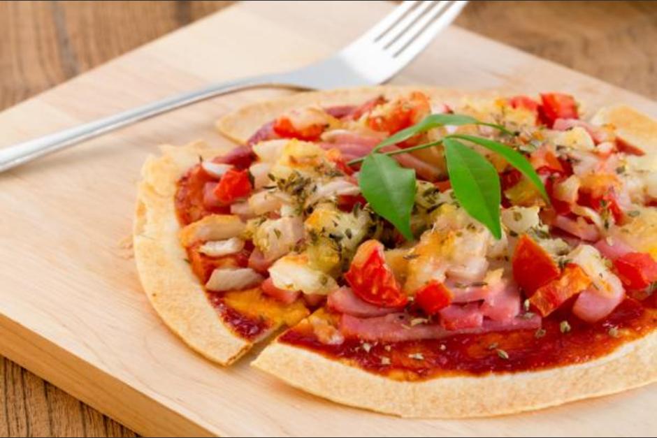 Agrega tu salsa y vegetales favoritos en este pr&aacute;ctico y delicioso platillo. (Foto: unComo.com)&nbsp;