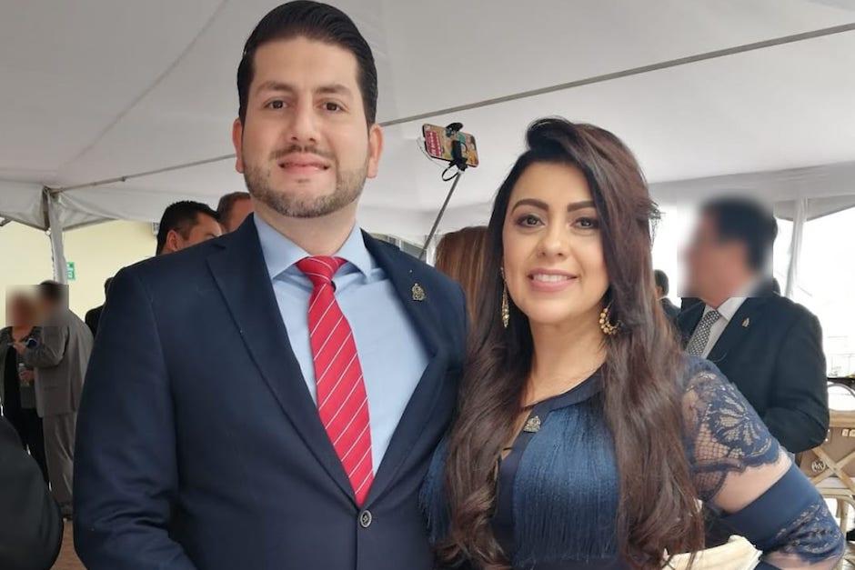 Sobeyda Andino y Bade Dip son los dos diputados detenidos escandalizando en la vía publica en Honduras. (Foto: Tu Nota)