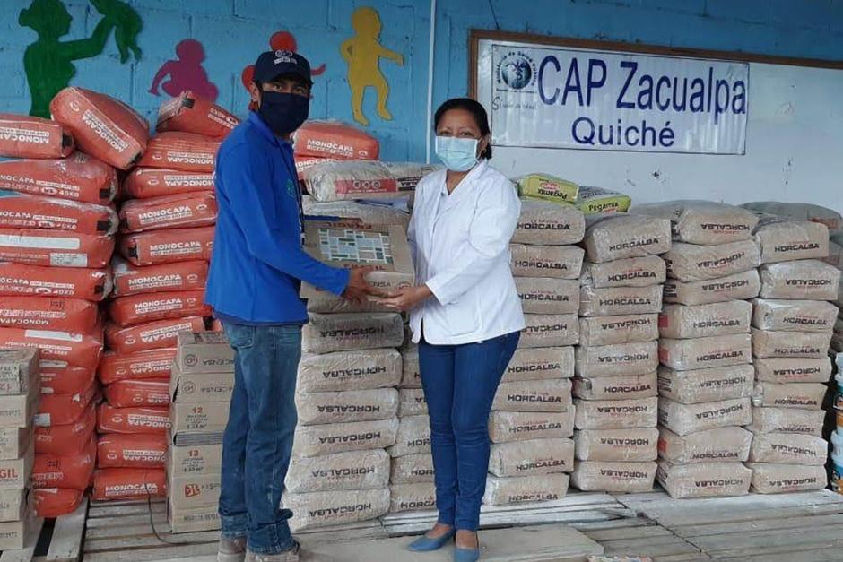 Donación en Zacualpa, Quiché (Fotografía: Rotary Guatemala)
