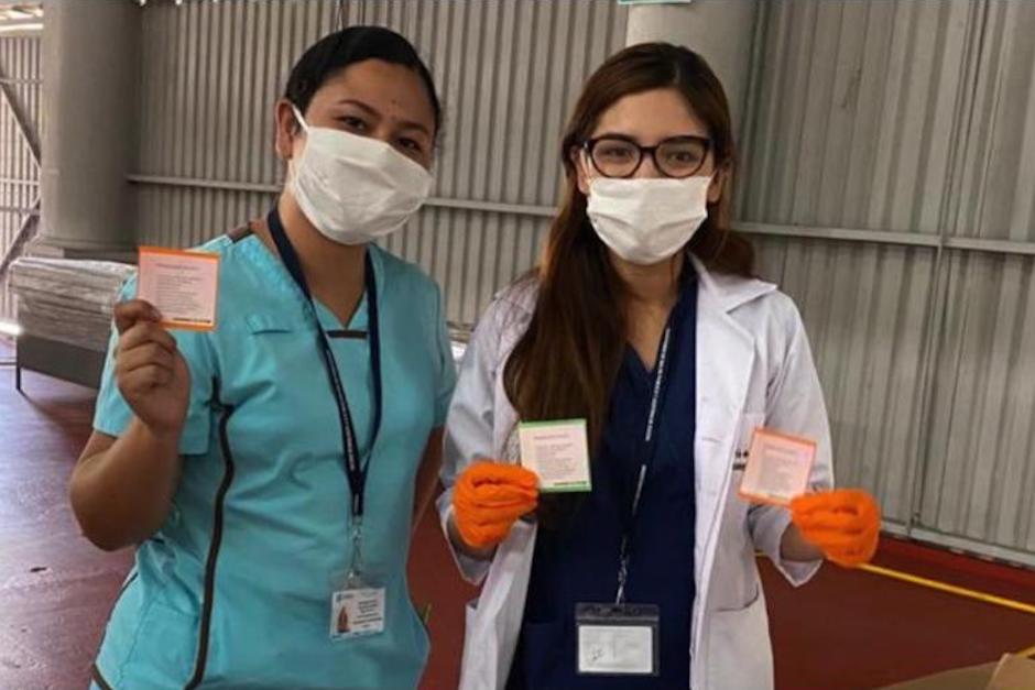 Las imágenes que compartieron muestran papas podridas y una pieza de pollo con moho (Foto: Ministerio de Salud)