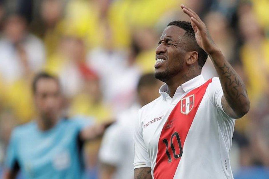 El futbolista peruano Jefferson Farf&aacute;n dio positivo por Coronavirus inform&oacute; su equipo, el Lokomotiv de Rusia. (Foto: AFP)