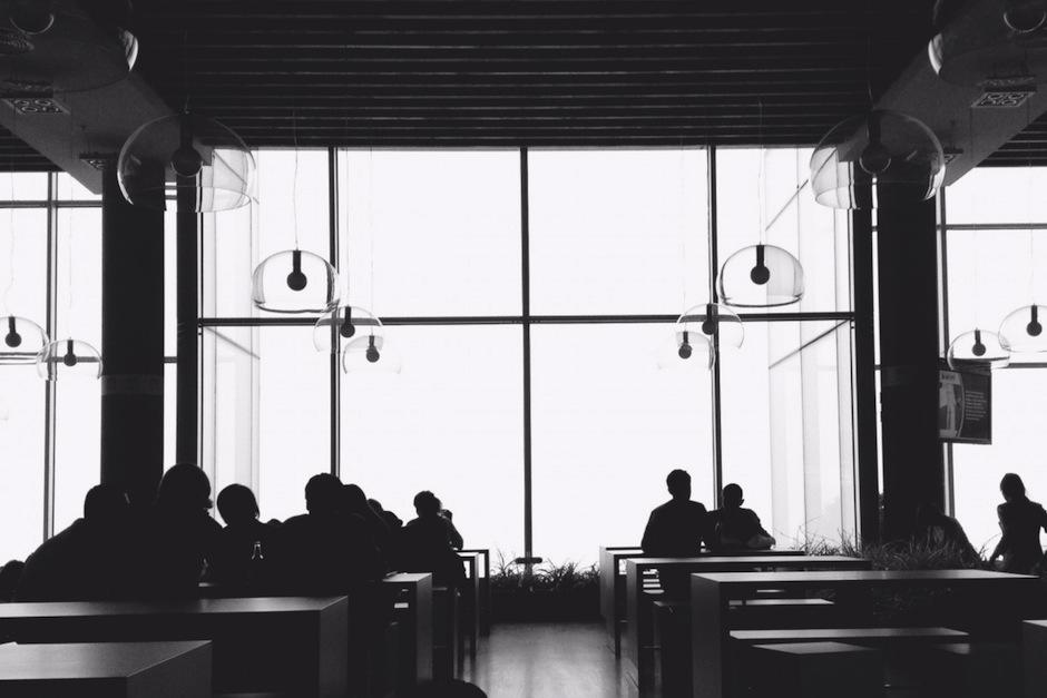 Científicos afirman que coronavirus se transmitió en un restaurante a través del aire acondicionado. (Foto ilustrativa: Pexels)