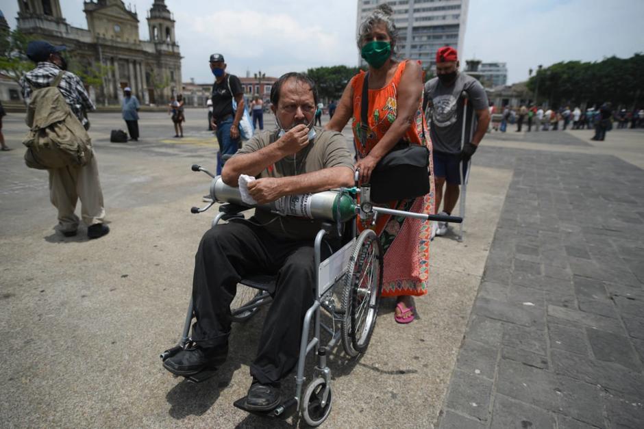 Leticia y Marco Tulio buscan una solución a sus problemas económicos y alimentarios. (Foto: Wilder López/Soy502)