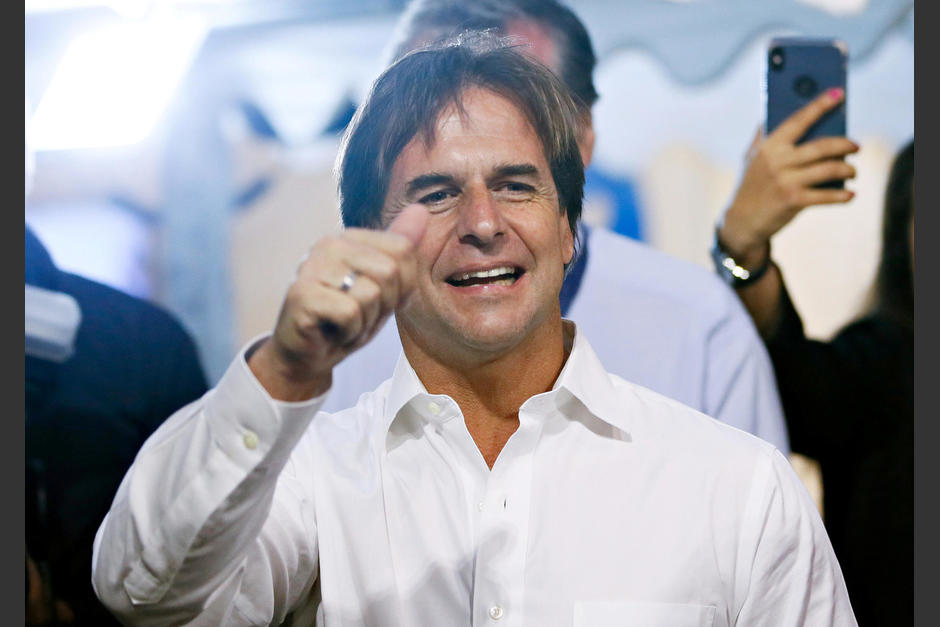 Uruguay registra 821 casos de covid-19, aunque solo siguen enfermos 121, de acuerdo a datos divulgados en la noche del sábado por el Sistema Nacional de Emergencias. (Foto: El Mundo).