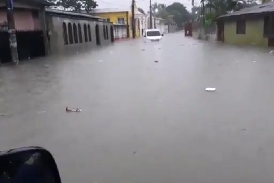 La Conred reporta inundaciones en Izabal, Zaaoa y Alta Verapaz. (Foto: captura pantalla)&nbsp;