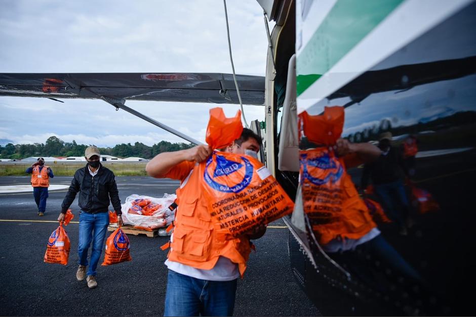 La Conred continúa enviado ayuda a comunidades afectadas por el paso de Eta. (Foto: Conred)&nbsp;