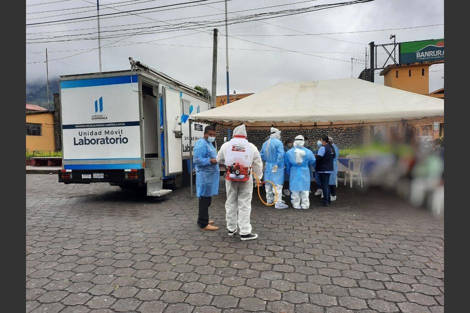 El sábado se efectuaron poco más de 1,000 pruebas de Covid-19 en el país. (Foto: Ministerio de Salud)