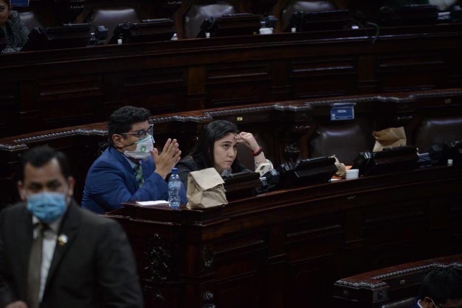 Los diputados terminaron la plenaria la madrugada de este mi&eacute;rcoles, despu&eacute;s de casi ocho horas de sesi&oacute;n. (Foto: Wilder L&oacute;pez/Soy502)