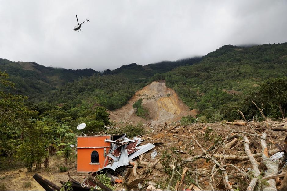 Pobladores de Saquixim y de Quejá, San Cristóbal Verapaz, Alta Verapaz, aseguran que no les ha llegado ayuda. (Foto: AFP)