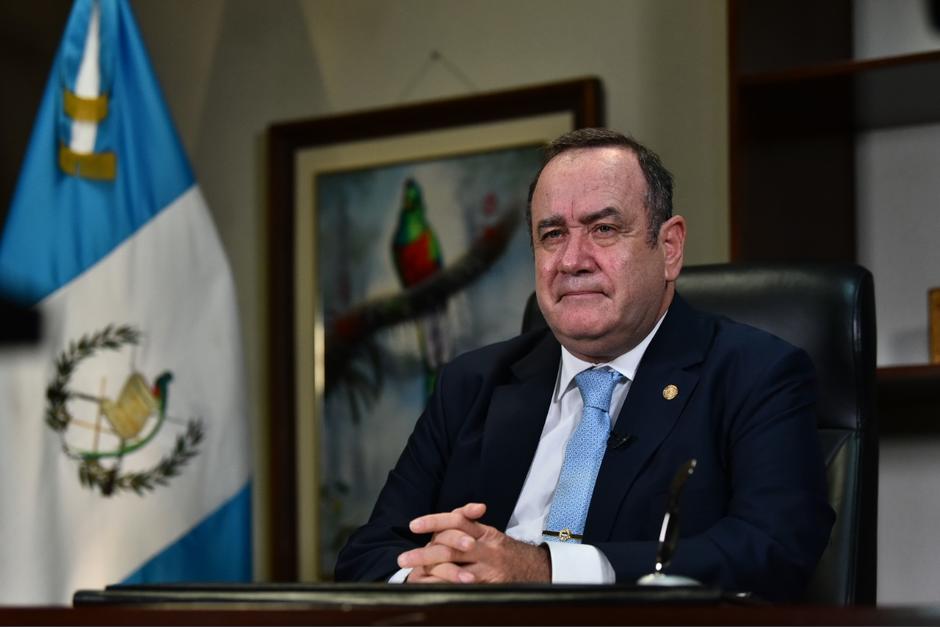 El presidente Alejandro Giammattei habló de desnutrición en cadena nacional, luego de la aprobación del Presupuesto. (Foto: Presidencia)