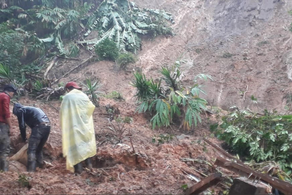 Un nuevo deslizamiento se registr&oacute; en Guatemala, esta vez en una comunidad de Baja Verapaz. (Foto: Conred)&nbsp;