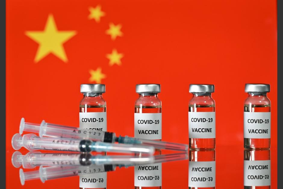 Las personas que ya se vacunaron son trabajadores de salud en su mayoría. (Foto: AFP)