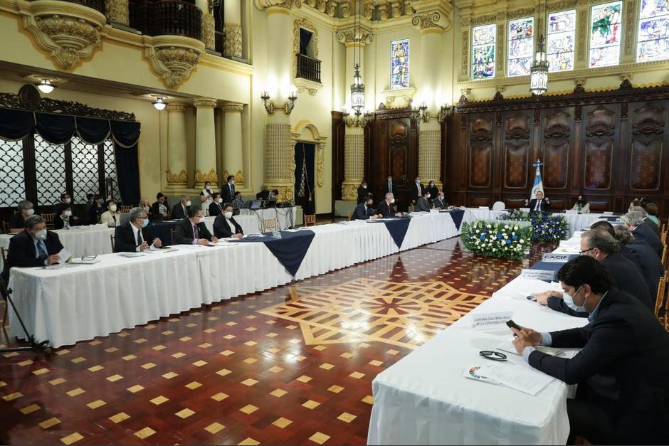 El Gobierno se reuni&oacute; con tanques de pensamiento y organizaciones civiles para hablar sobre el Presupuesto. (Foto: Presidencia)