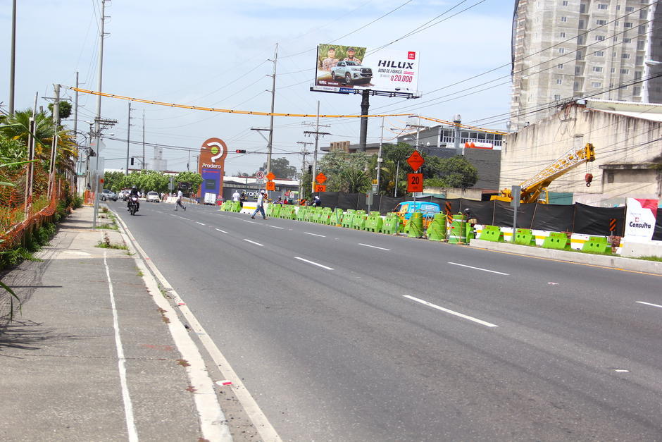 Debido a los trabajos en el paso a desnivel de la 35 calle y Atanasio Tzul, se realizar&aacute; un cierre este fin de semana. (Foto: Fredy Hern&aacute;ndez/Soy502)