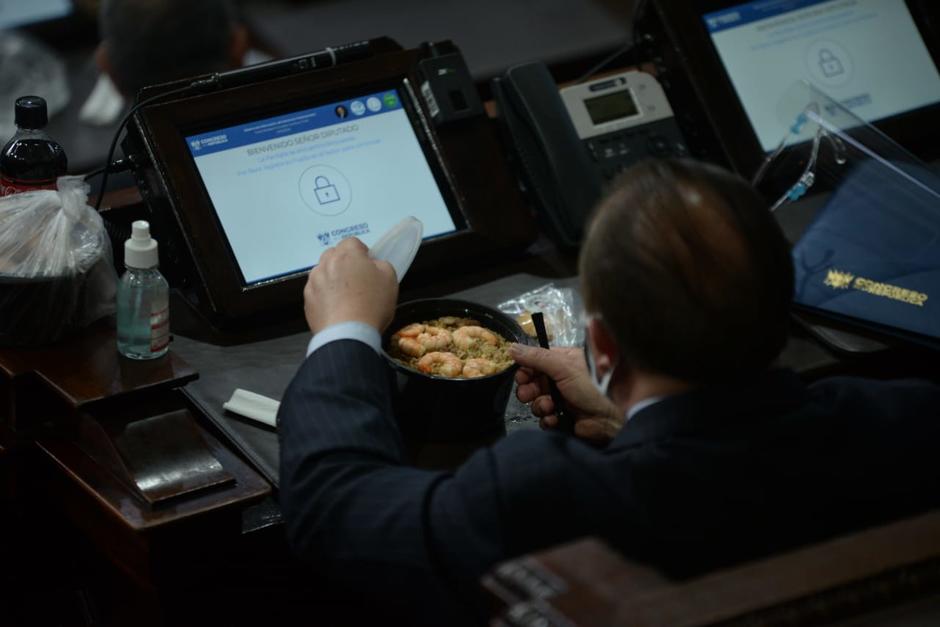 La sesión duró menos de una hora y no tuvo avances en la agenda. (Foto: Wilder López/Soy502)