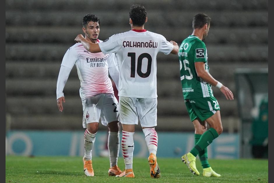 El Milan clasific&oacute; tras una alargada serie de penales donde varios jugadores tuvieron que repetir en varias ocasiones. (Foto: AC Milan)