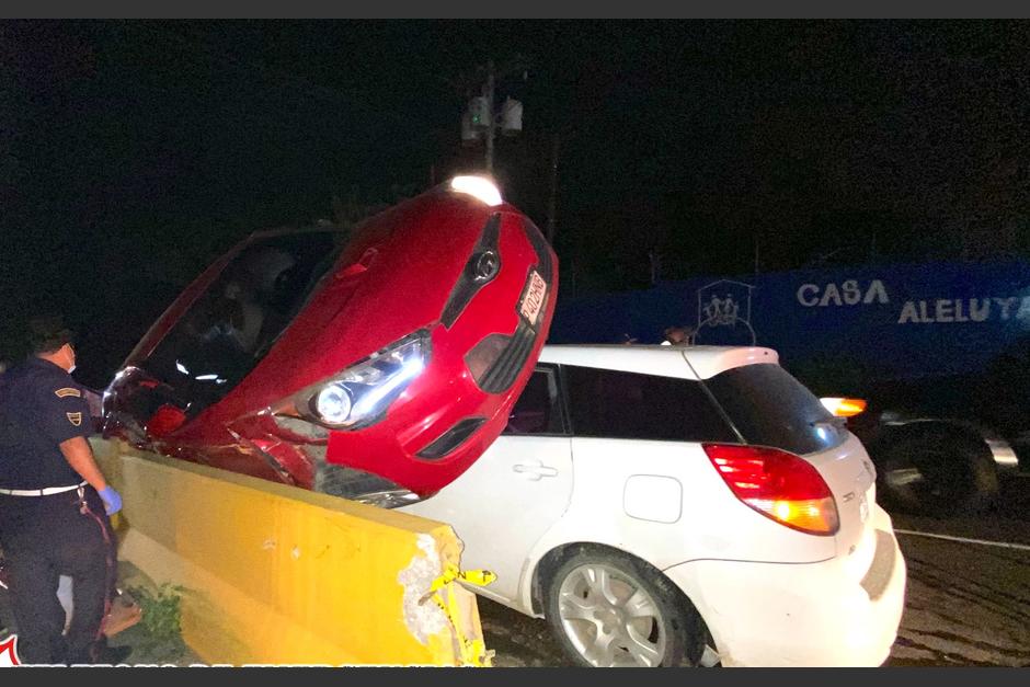 El incidente se produjo en el kilómetro 32 de la ruta Interamericana hacia el occidente. (Foto: Bomberos Municipales Departamentales)