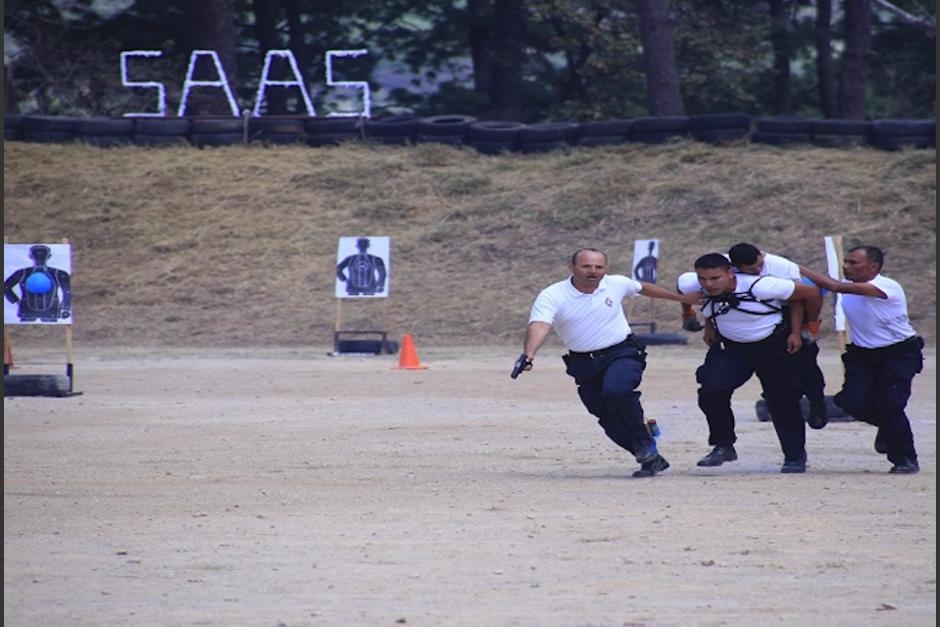 El presidente Giammattei prometi&oacute; disolver la SAAS, pero ahora argumenta que est&aacute; en manos del Congreso. (Foto: Archivo/Soy502)
