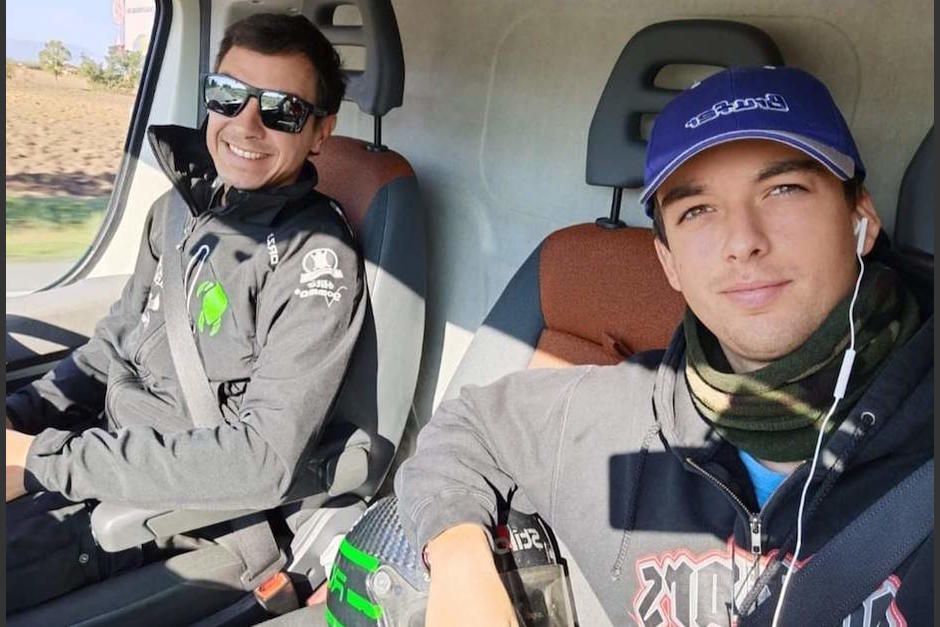 Ian Rodríguez se prepara para participar en el test de Fórmula 3. (Foto: Facebook)