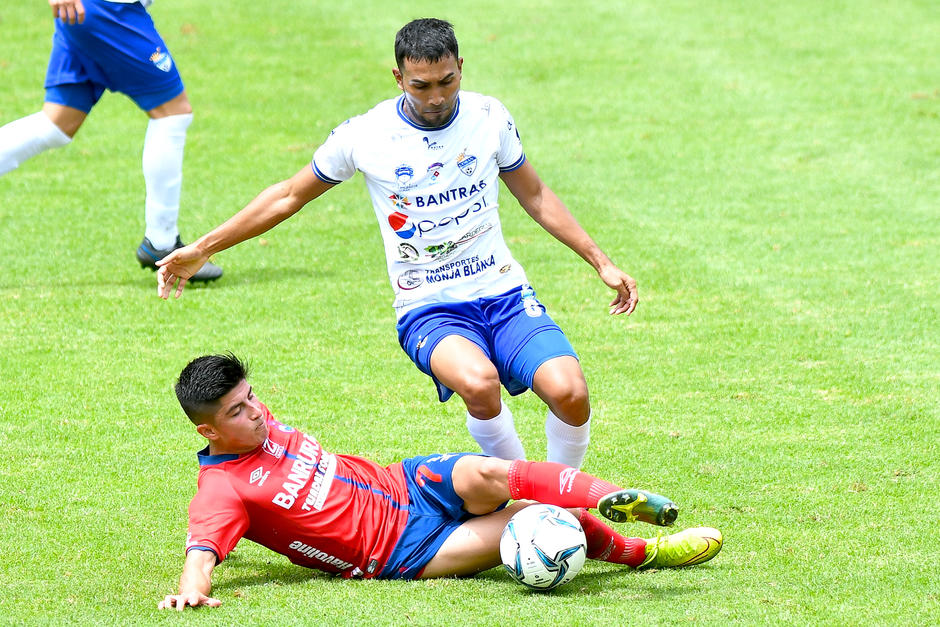 Municipal hizo tropezar a Cob&aacute;n Imperial y le arranc&oacute; el liderato de la tabla general. (Foto: Sergio Mu&ntilde;oz/Nuestro Diario)