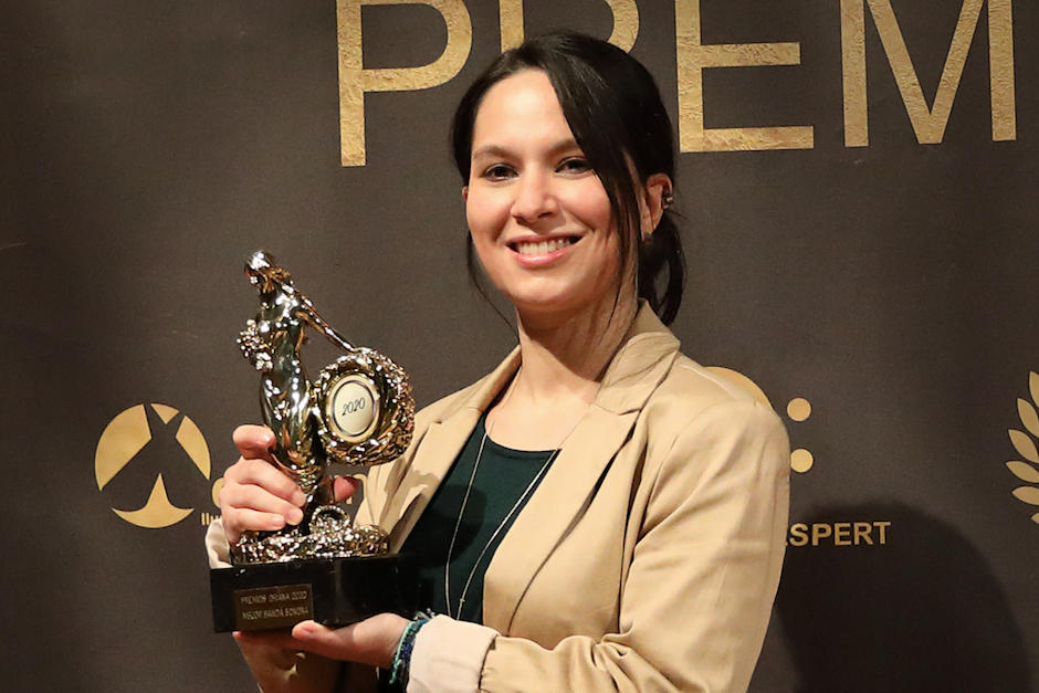 La guatemateca Sophie Kuba recibió el Premio Oriana a "Mejor Banda Sonora". (Foto: Sophie Kuba)
