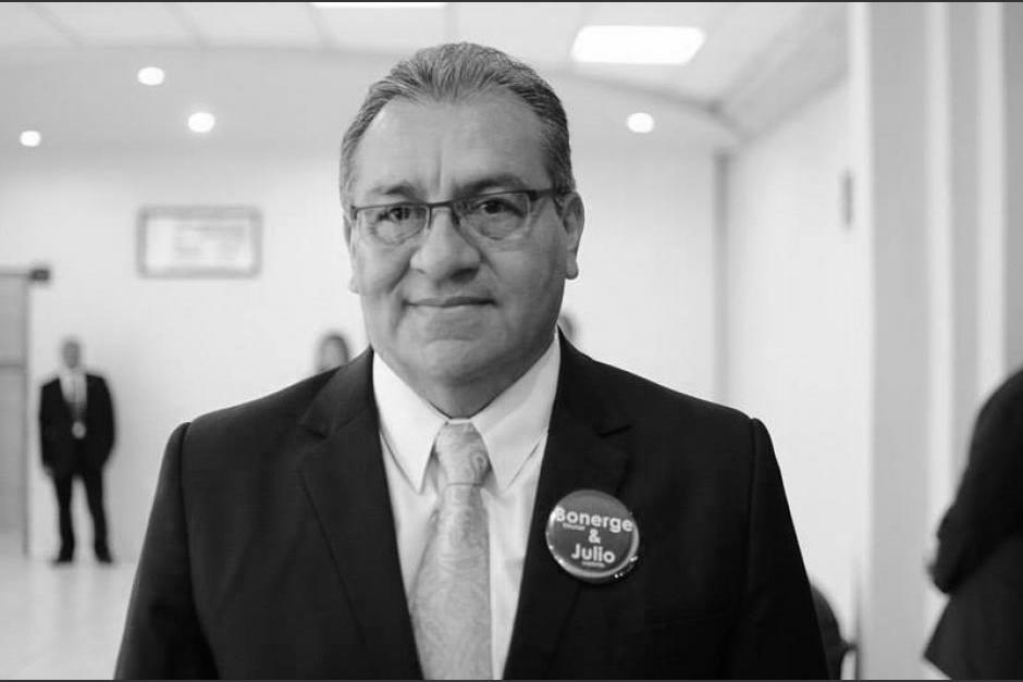 El departamento de comunicaci&oacute;n de la Corte de Constitucionalidad confirm&oacute; el fallecimiento del magistrado titular Bonerge Mej&iacute;a. (Foto: Archivo/Soy502)