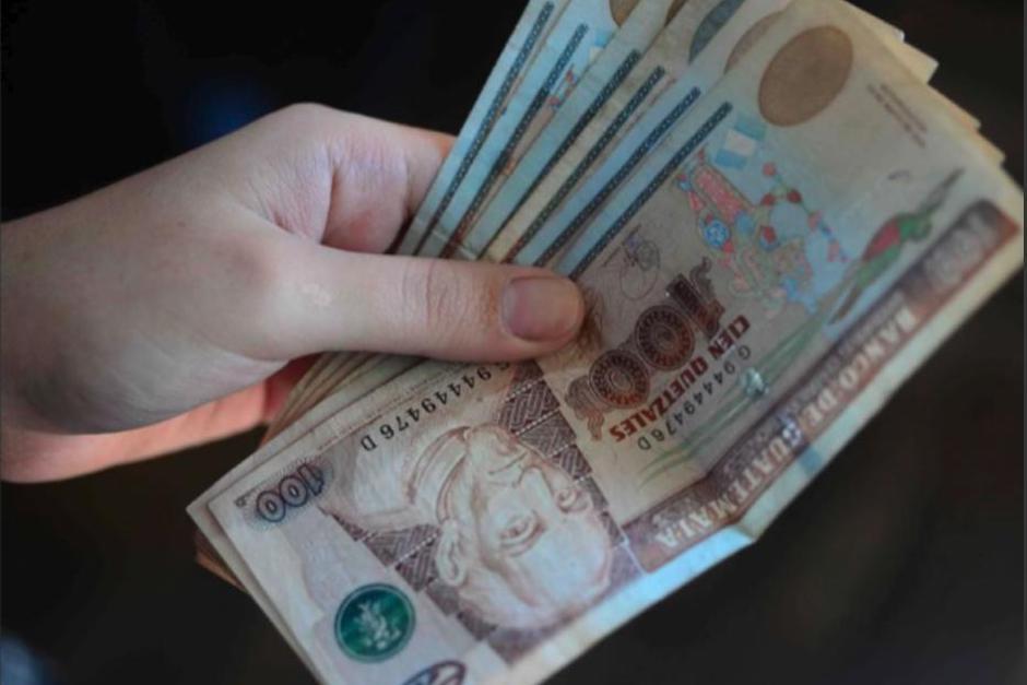 Beneficiarios han denunciado que al intentar cobrar, les indican que la cuenta no tiene fondos. (Foto: Archivo/Soy502)