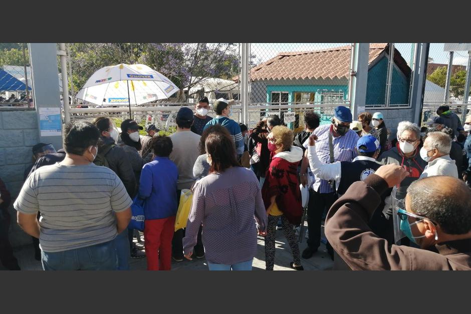 Salud aclaró que aún están en la Fase 1 de vacunación que incluye adultos pero que vivan en asilos. (Foto: Daniel Collin/Twitter)