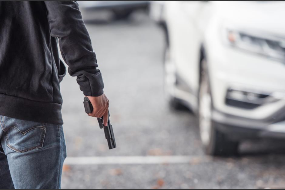 El video difundido en redes sociales muestra el asalto a la mujer en una colonia de San Crist&oacute;bal en Mixco. (Foto: Ilustrativa/Shutterstock)&nbsp;