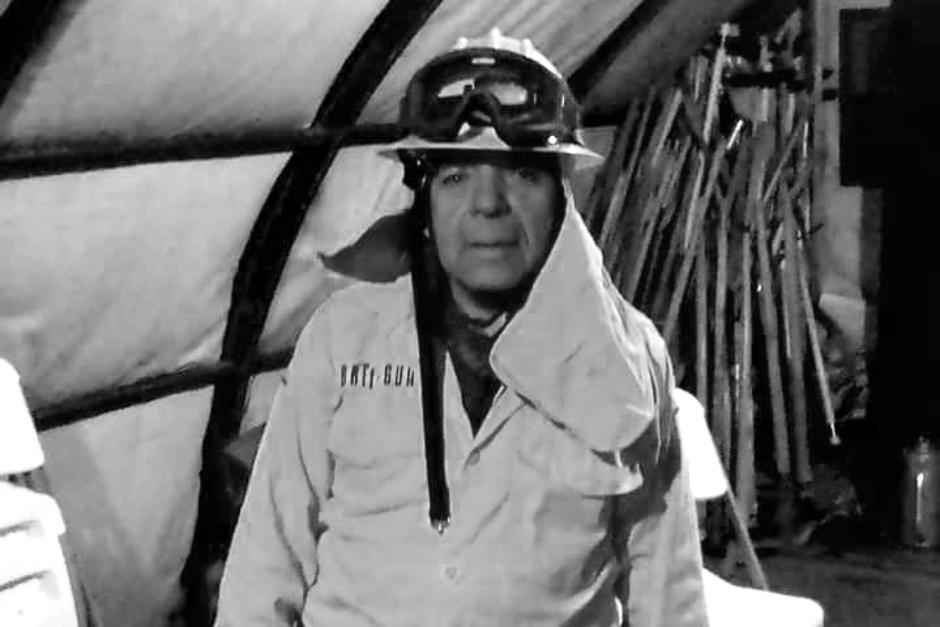 El mayor Jorge Hugo Barrientos falleci&oacute; durante la noche de este viernes 16 de abril por las heridas que sufri&oacute; durante el combate de un incendio en la zona 11 de Mixco. Es la tercera v&iacute;ctima fatal de este incidente. (Foto: BRIF-GUA)