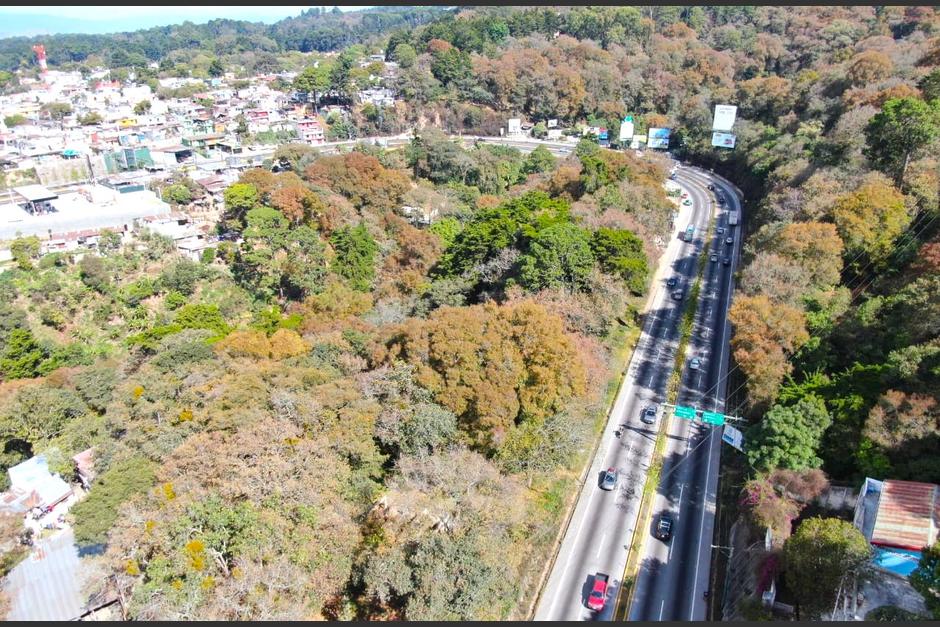 La obra vial espera ser una soluci&oacute;n a los embotellamientos en San Lucas Sacatep&eacute;quez. (Foto: Sara Melini/Nuestro Diario)
