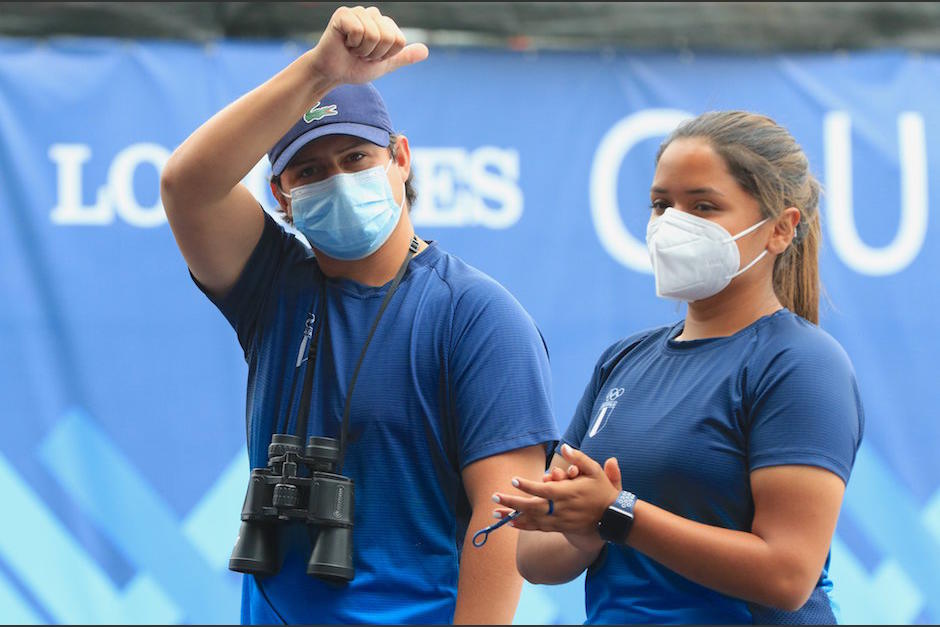 Mar&iacute;a Jos&eacute; Zebad&uacute;a y Julio Barillas quedaron cuartos en el Mundial de tiro con arco. (Foto: COG)