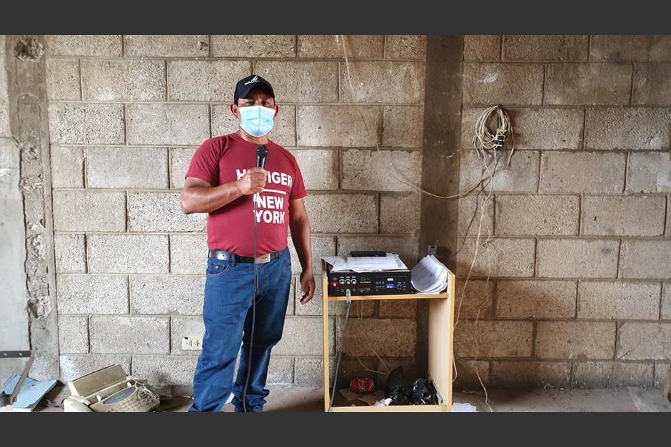 Silverio Coxolc&aacute; anunciando disposiciones del gobierno. (Foto: Soy502)