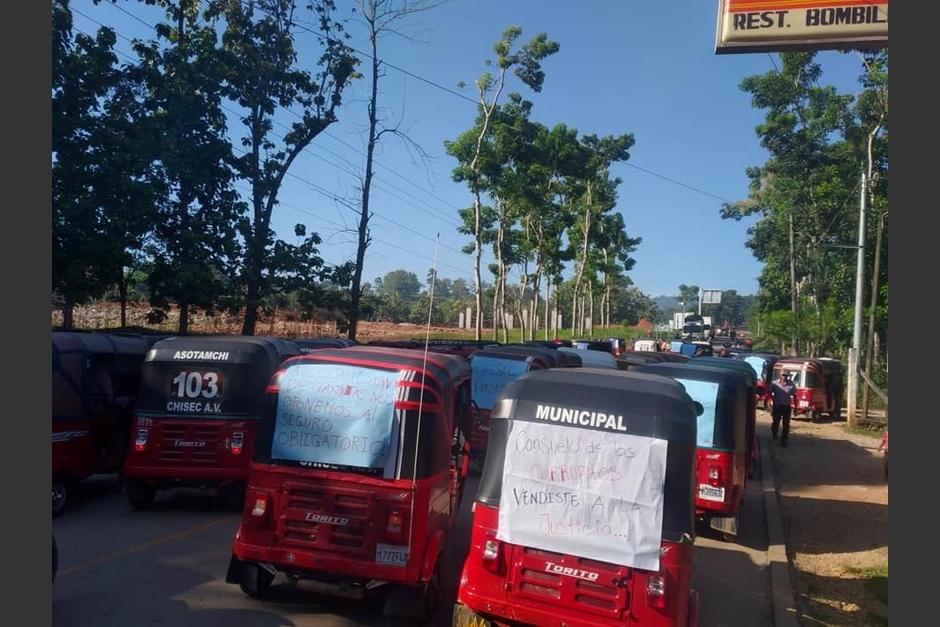 Dueños y pilotos de Tuk-Tuk anunciaron una manifestación para el lunes, pues se oponen al seguro obligatorio. (Foto: Archivo/Soy502)