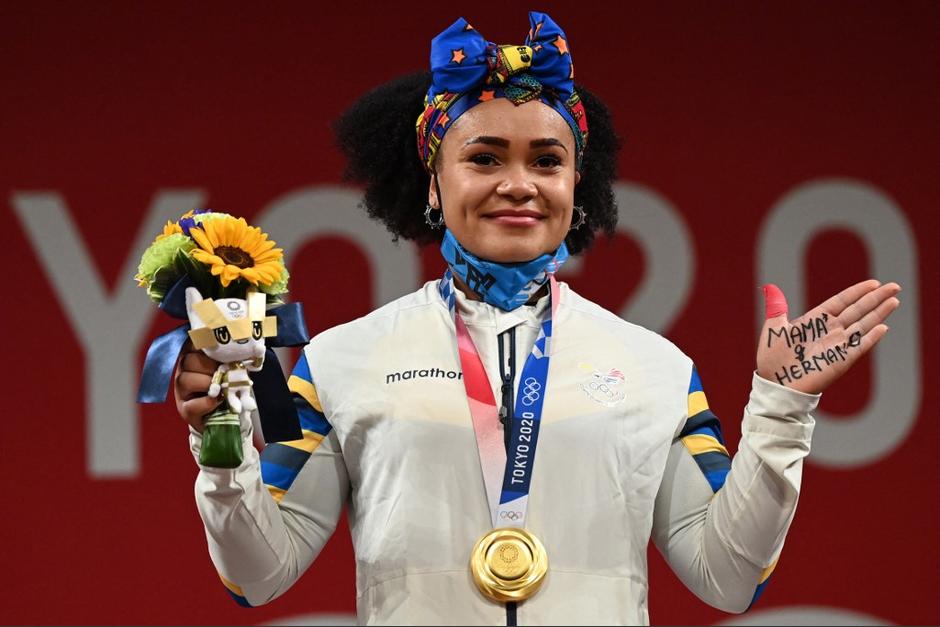 Neisi Dajomes pas&oacute; a la historia al convertirse en la primera ecuatoriana en obtener una medalla de oro en halterofilia.&nbsp;(Foto: AFP)