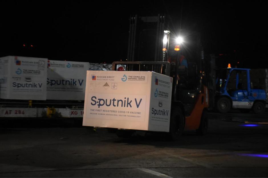 Un lote de 60 mil segundas dosis de vacunas Sputnik llegaron a Guatemala el 15 de julio. (Foto: archivo/Soy502)&nbsp;