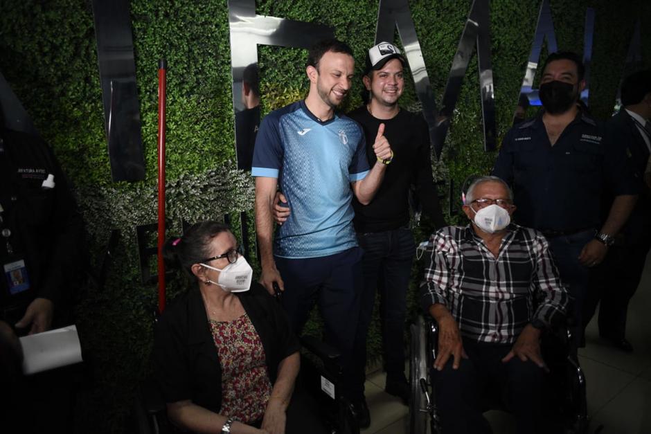 Kevin Cordón regresó a Guatemala este miércoles 4 de agosto tras una destacada participación en los Juegos Olímpicos. (Foto: Wilder López/Soy502)