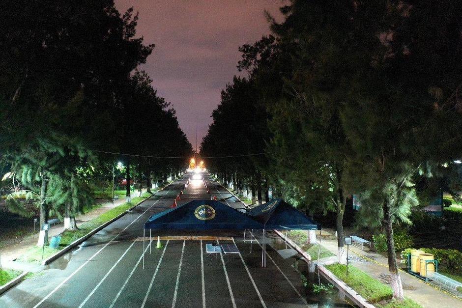 El Campo Marte se prepara para iniciar vacunaci&oacute;n nocturna. (Foto: MSPAS)&nbsp;