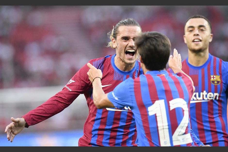 Varios aficionados increparon al francés. (Foto: AFP)&nbsp;