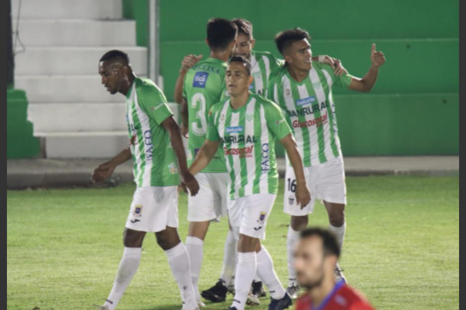 Antigua gole&oacute; de local al Xelaj&uacute; MC. (Foto: Cortes&iacute;a/ Daniel Mart&iacute;nez)