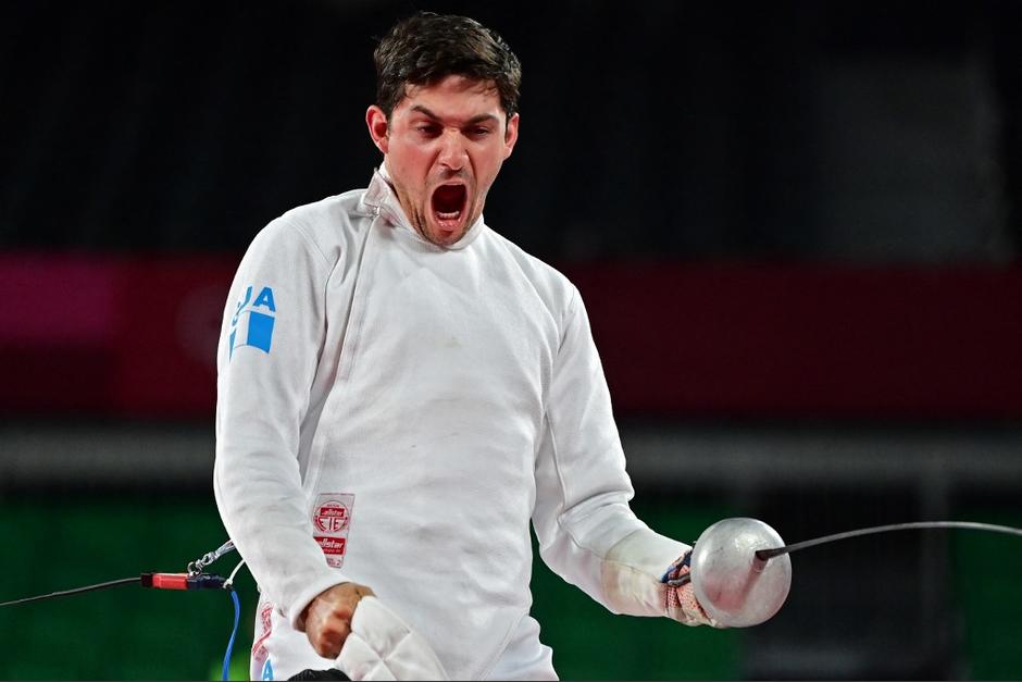 Charles Fernández, durante la prueba de esgrima. (Foto: AFP)