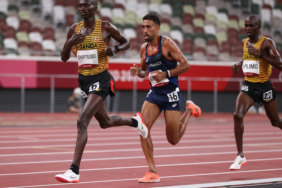 El atleta franc&eacute;s Morhad Amdouni indign&oacute; por su actitud. (Foto: AFP)&nbsp;