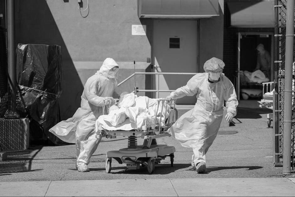 El número de fallecidos por Covid-19 sigue aumentando en Guatemala. (Foto: AFP)