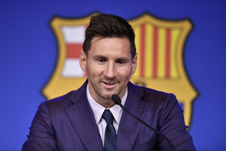 Messi compareció ante los medios luego de su salida del FC Barcelona. (Foto: AFP)