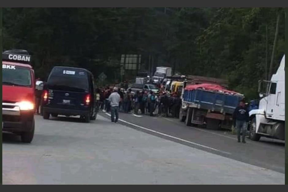 Desde temprano bloquean varios tramos carreteros (Foto: Stereo100)&nbsp;
